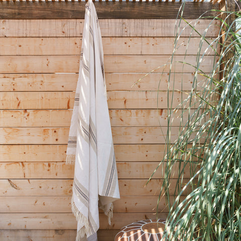 Blankets & Throws